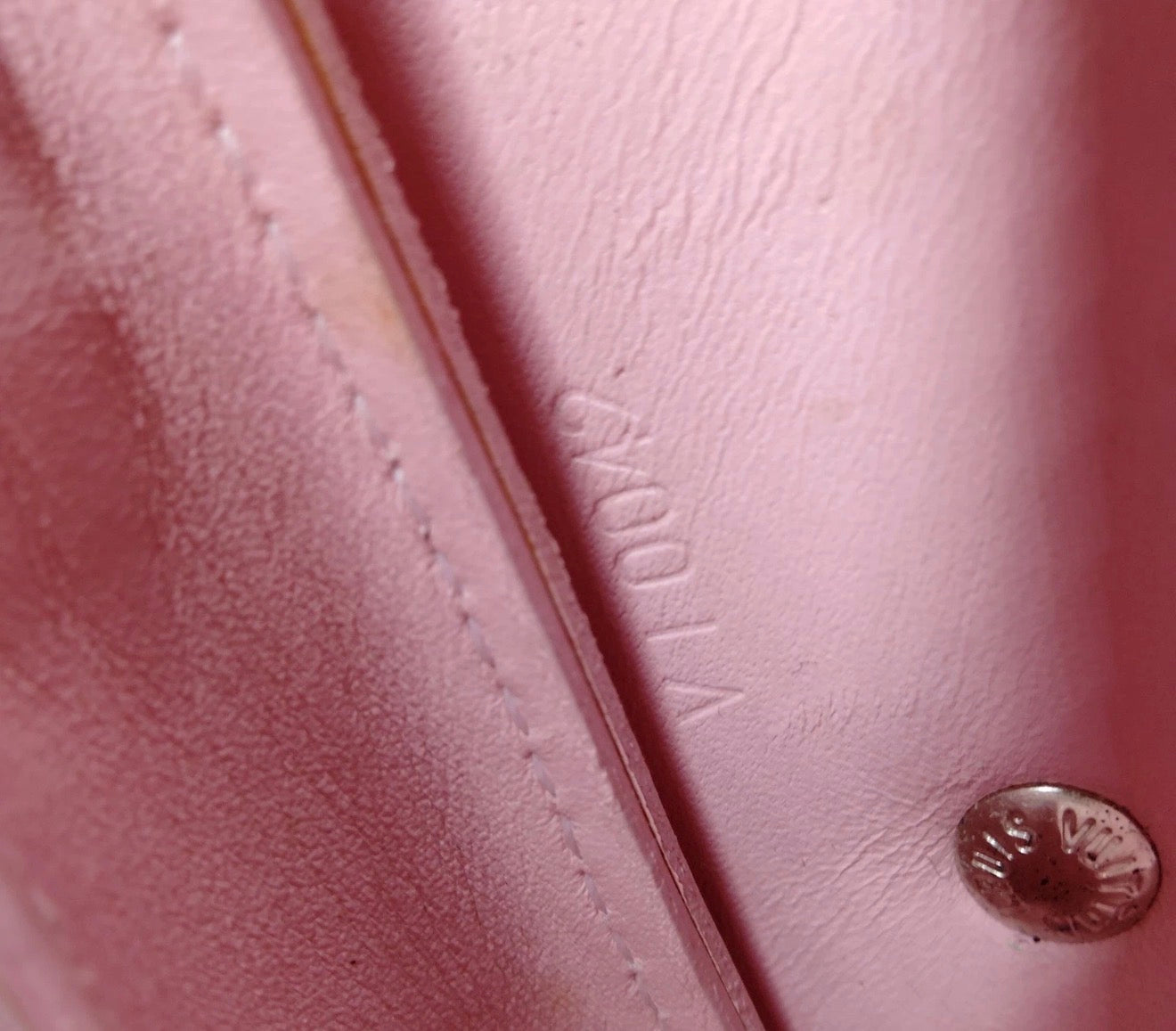Louis Vuitton Cherry Red Vernis Pochette Clés Red Patent Leather Key Chain Coin Purse